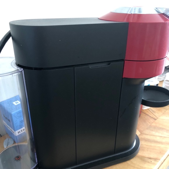 Nespresso Coffee Machine - Picture 2 of 3